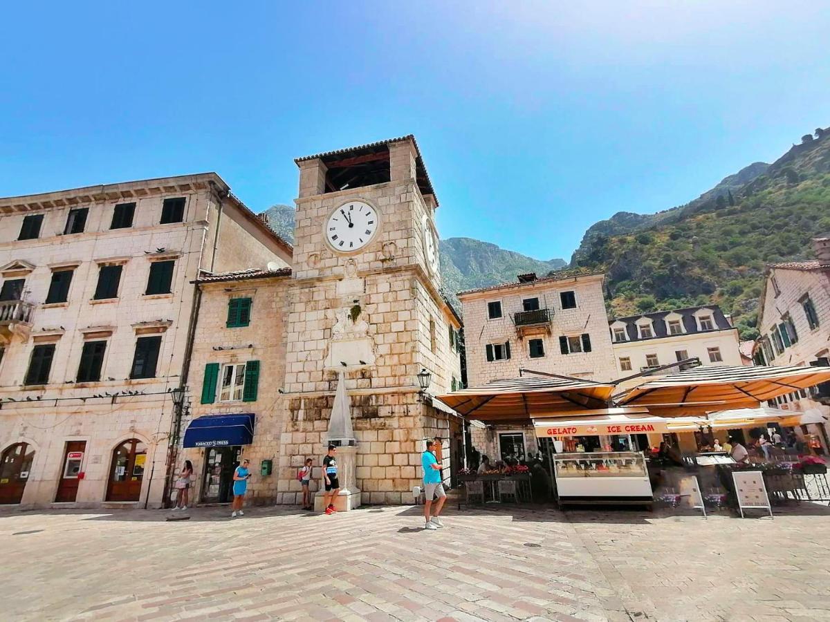 Bay Of Kotor View Apartment With Pool Prcanj Luaran gambar
